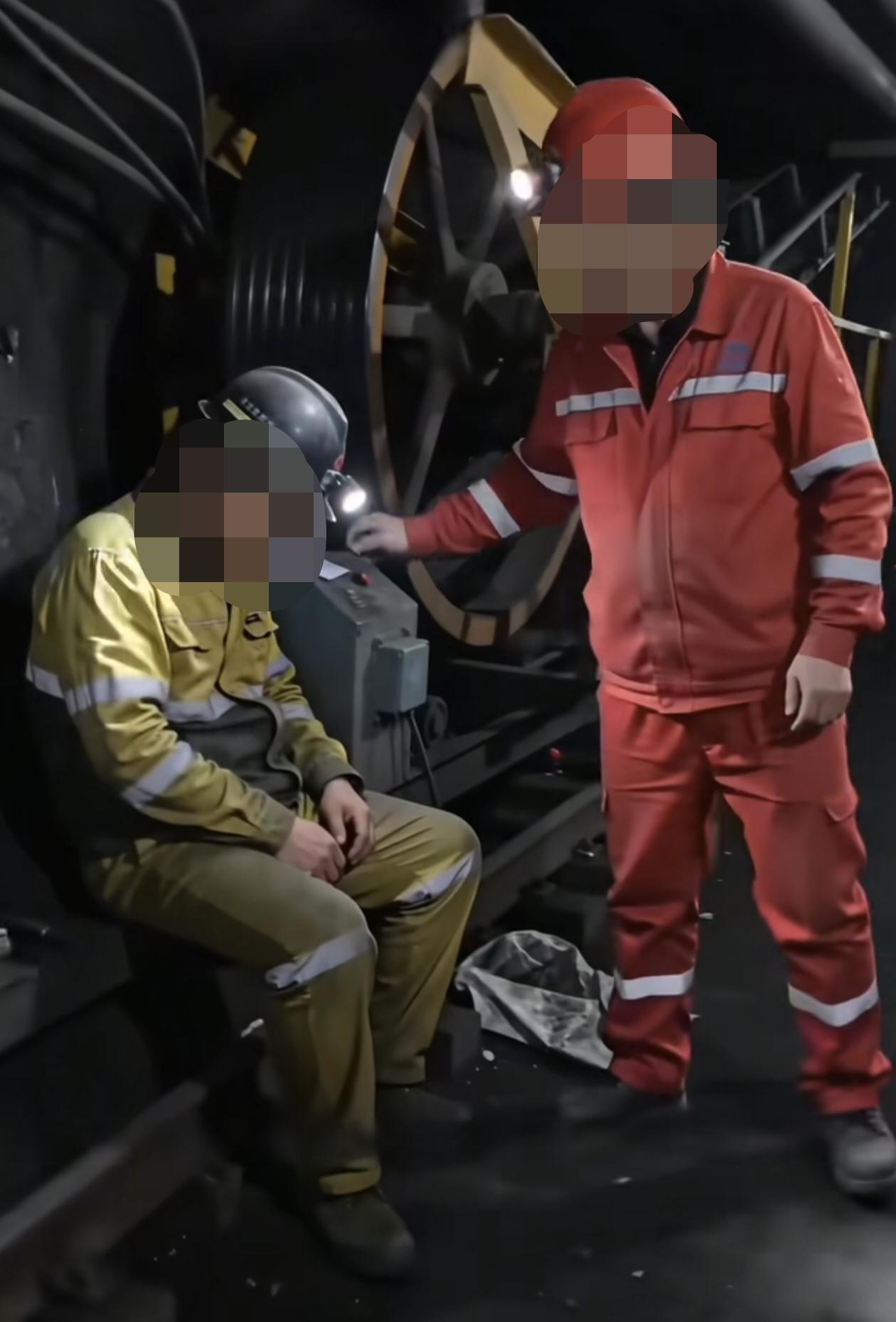 武安钢厂这两种员工处罚，太不合理！
 
作为武安本地博主，天天听钢厂一线员工吐槽