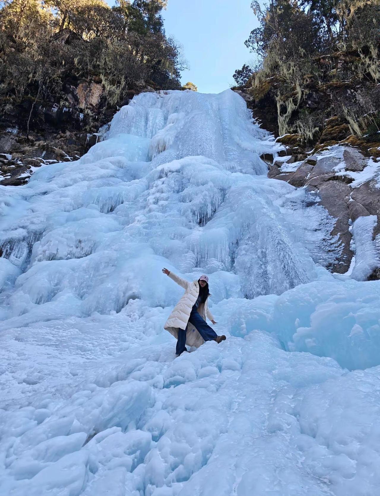 理小路一日游徒步。成都往返一天💰130天天发🚘纯纯纯徒步6.50火车南站e口