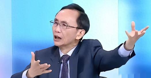 台湾“美丽岛电子报”董事长吴子嘉犀利发声质问郑丽文，“你郑丽文如果真有种，真心希