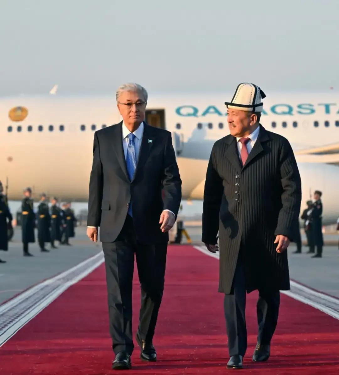 一个问题：集安组织存在的价值还剩多少？
哈萨克斯坦总统托卡耶夫于11月26日抵达