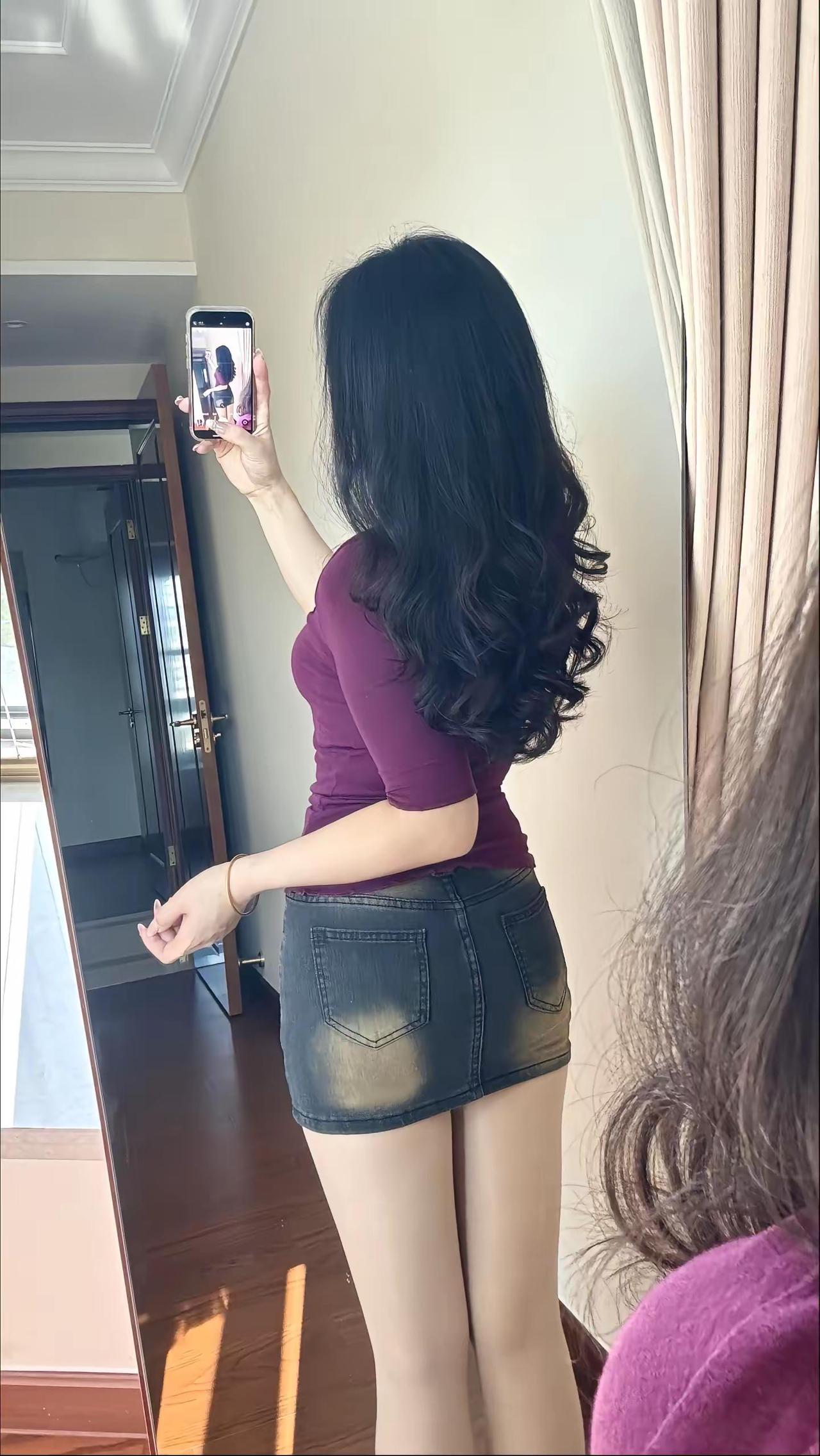 一定是碎花裙吗？包臀裙不可以吗😝😝