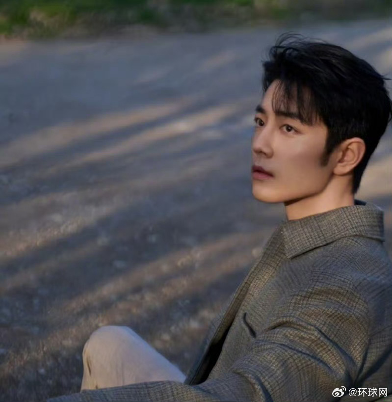 【#用一张抬头照打卡龙抬头#】当春分遇上“龙抬头”，一起#换个头像接春分#，愿大