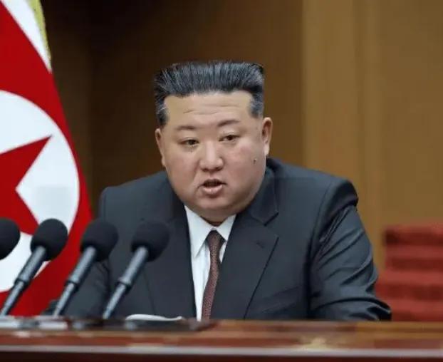 半岛局势因金正恩一句“头号敌国”，再次迷离起来。这句话直接把朝韩关系砸进了冰窟窿