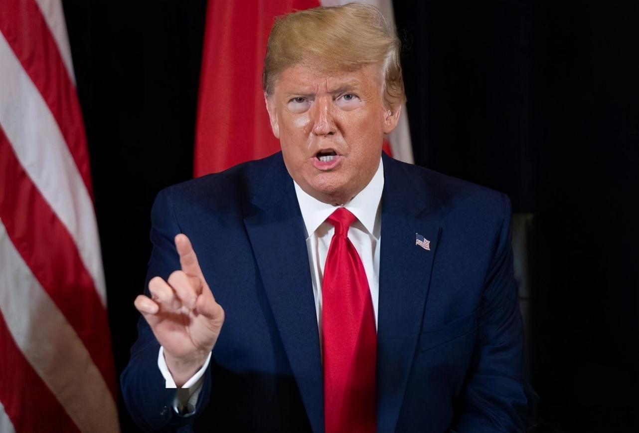 特朗普认为，必须禁止未经父母同意就给青少年变性。 