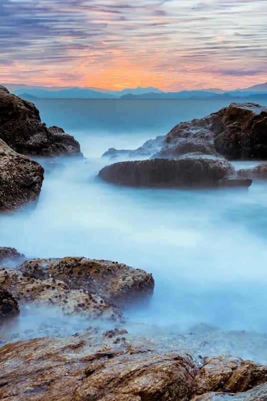 大自然形成的美景你喜欢吗? 我超爱大自然形成的美景！就像张掖七彩丹霞，那简直是“