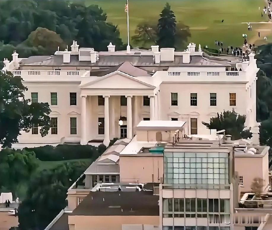 2月2日上午的最新消息，速报，全都不容错过，第一条：据美国媒体及美方高级官员披露