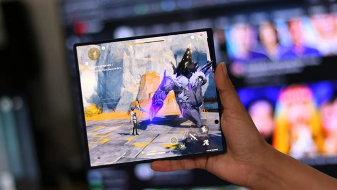 三星 Galaxy Z Fold8 Wide 设计图曝光:内屏比例约 4:3,7月发布