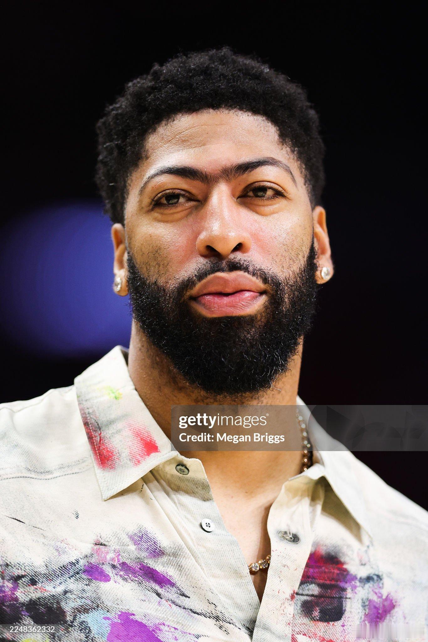 MFFL 戴维斯接受采访。“你们说得好像我们要上战场一样。但这就是篮球，交易流言