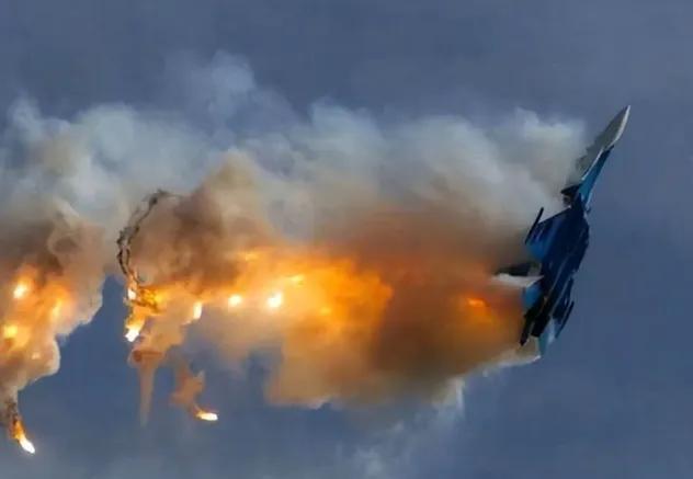 最坏情况发生，美军舰载机在沿海被击中，白宫意识到大国出手了！
 
当地时间3月2