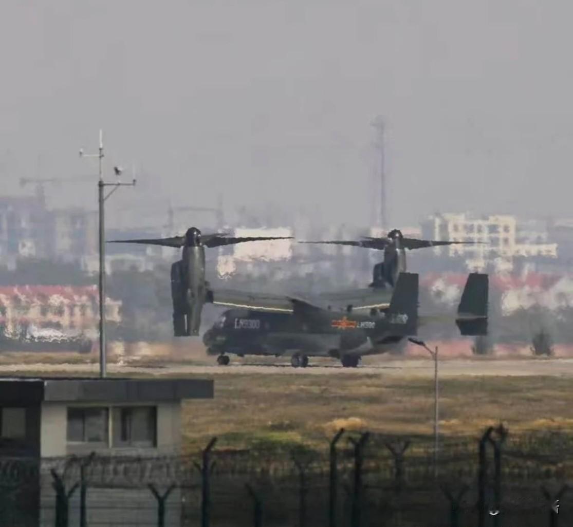 某装备研发基地上演了“群魔乱舞”的场面，卡-52“短吻鳄”、CH-53“超级种马