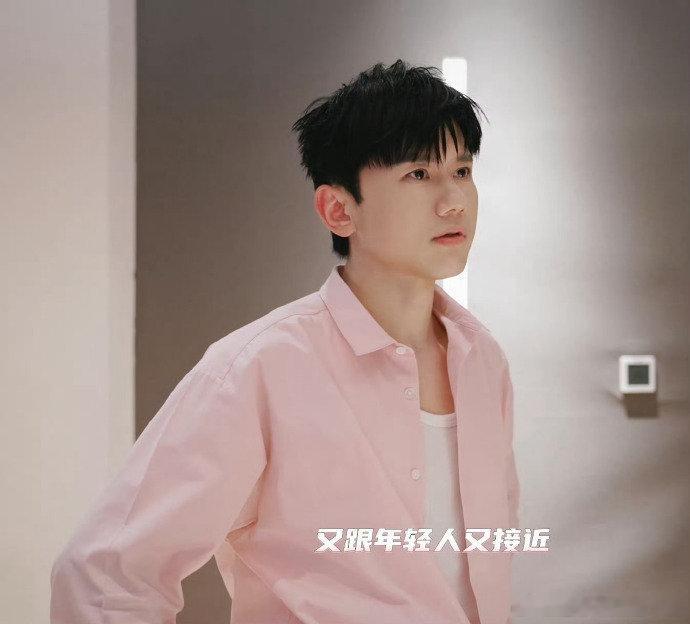 张杰张杰策马Mlog 听完《策马》整个人都充满动力，杰哥真的把奔腾驰骋的感觉唱出