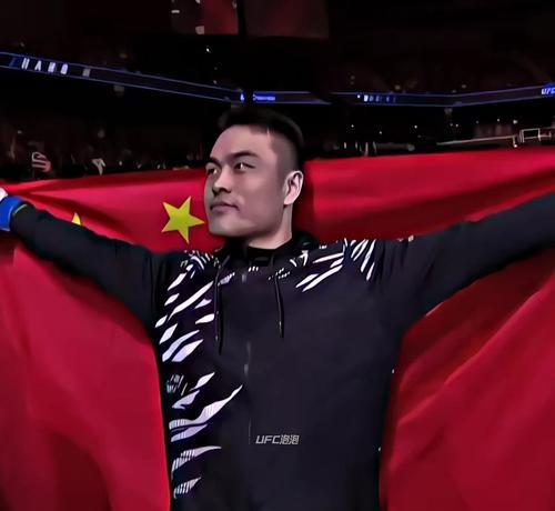 谁能想到？一场有望打出高光的比赛，竟在一回合内惨烈终结。2024年6月30日UF