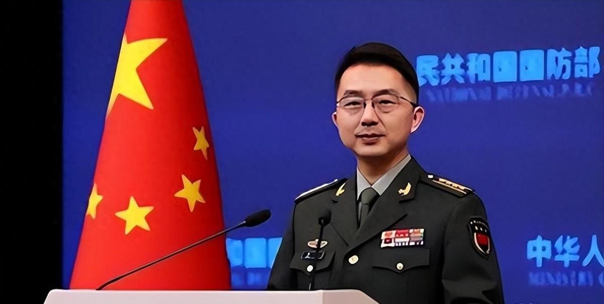 中国高层绝对有高人，层层进逼，一步步往前挤，把主动权抢过来，堪称大师级布局，中国