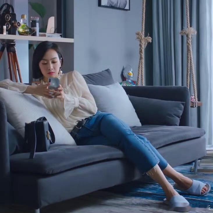 不知道的以为宋茜又有职场剧上新了 以为宋茜新职场剧开播！造型时尚贴合精英人设，干