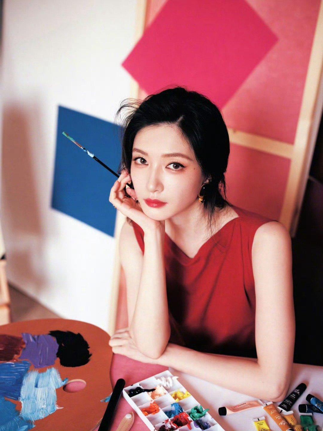 江疏影你想活出怎样的人生 从深宫之中的坚守到都市里的打拼，再到职场中的锋芒，江疏