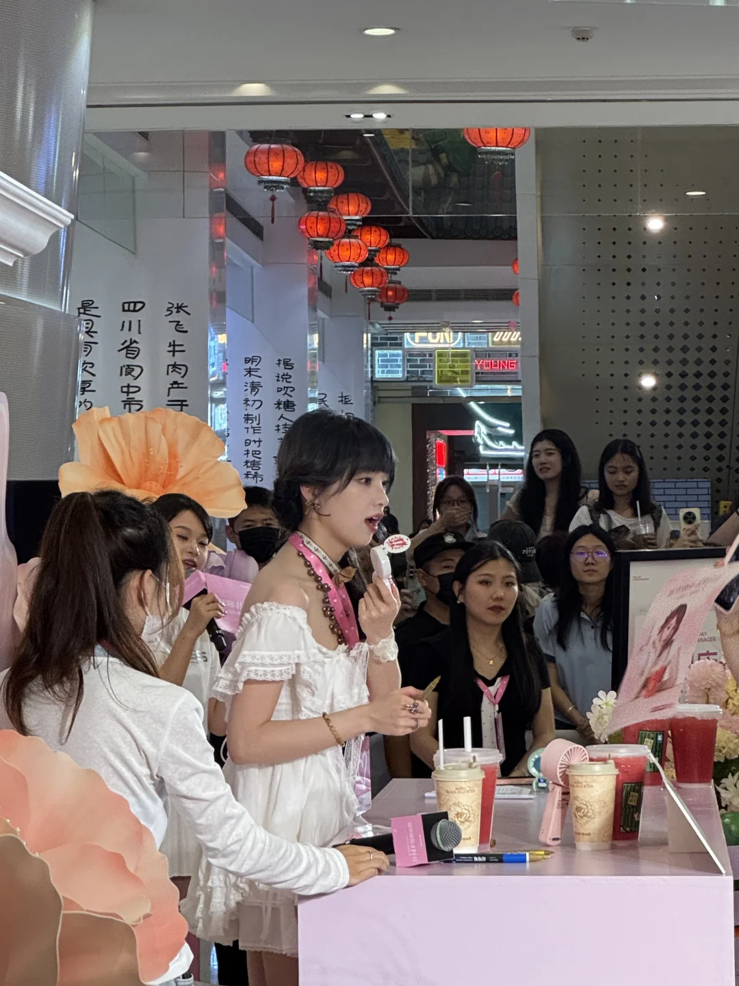 哇哇哇！我遇到仙女了叭！黄灿灿好美👑