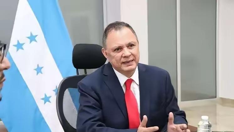 洪都拉斯总统放狠话！中方若不给足够利益，一个月后考虑断交，外交局势骤变
 
洪都