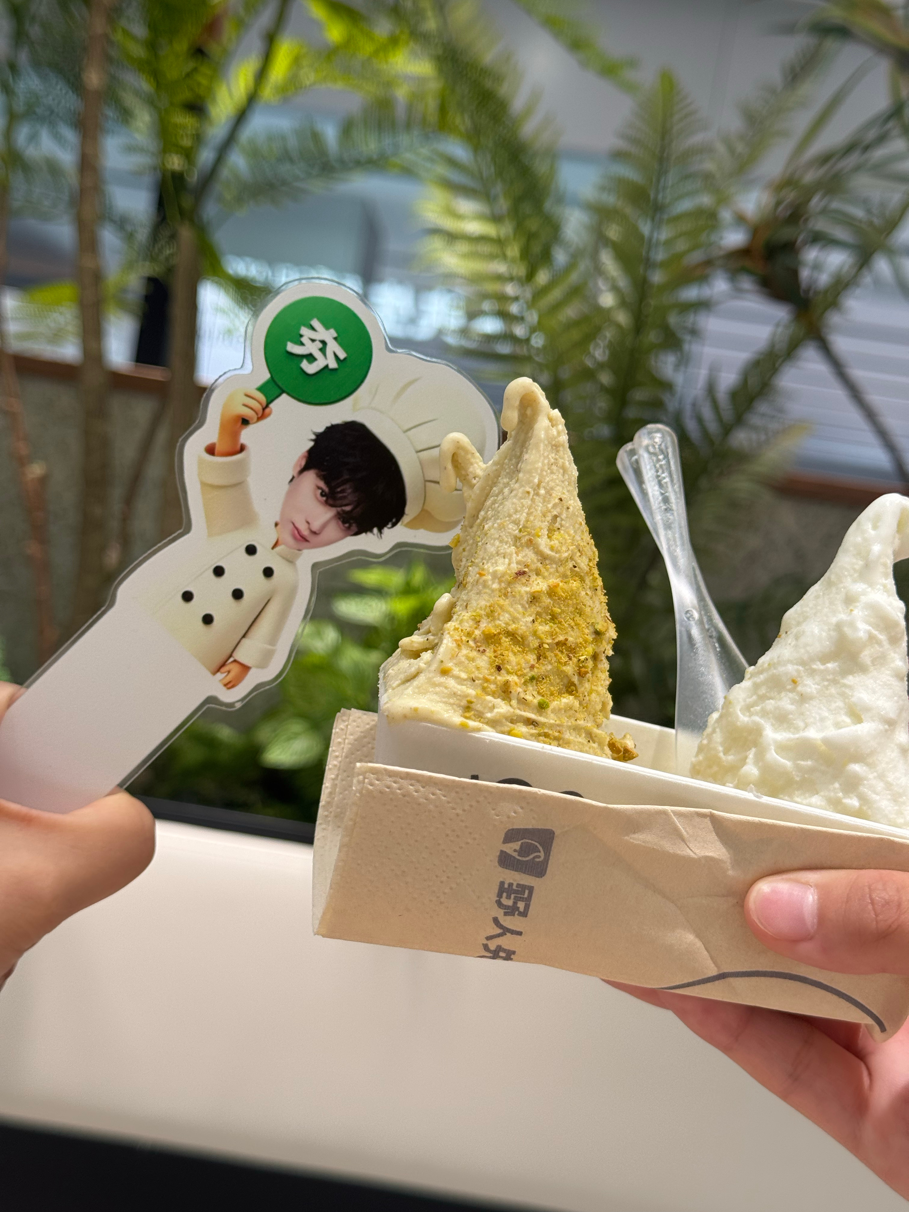夏天了，到了该吃雪糕的季节了，你懂我的意思吧？