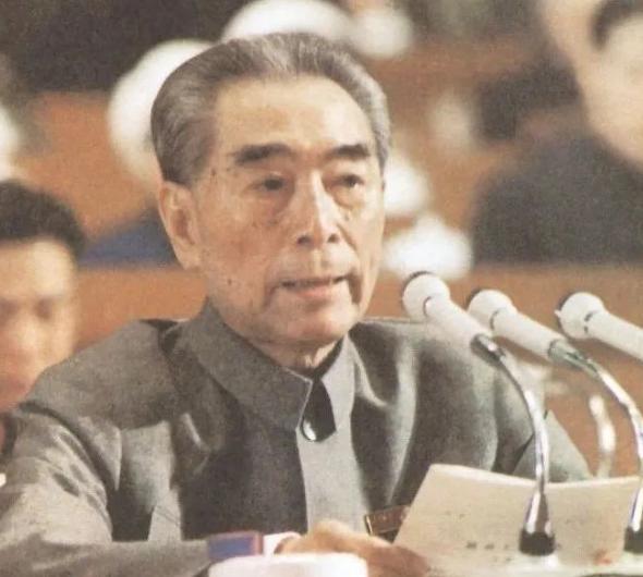 1975年，病危中的周恩来向秘书交代了一个隐藏心中40多年的秘密：“请告诉文物局