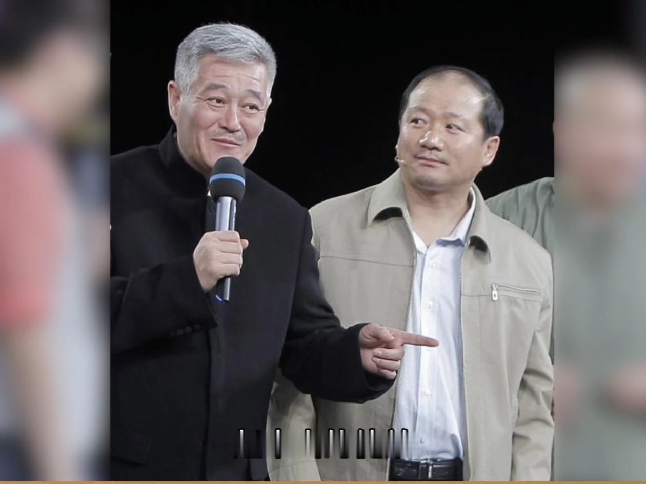 赵本山的徒弟，《乡村爱情》中谢广坤的扮演者唐鉴军，因销售的13万袋东北酸菜被检出
