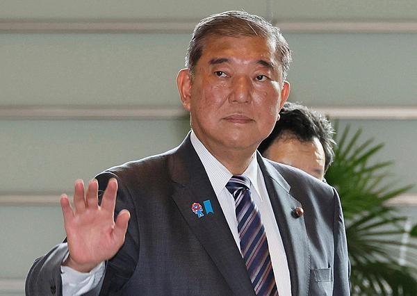 [太阳]辞职后放飞自我？石破茂或将在联大发表二战演讲，日本国内炸锅了。

（参考