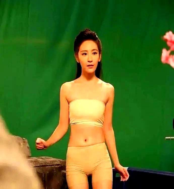 你的演技再好，也敌不过数据库里一个红色标记。
很多演员刚挂上电话，剧组那头就没了