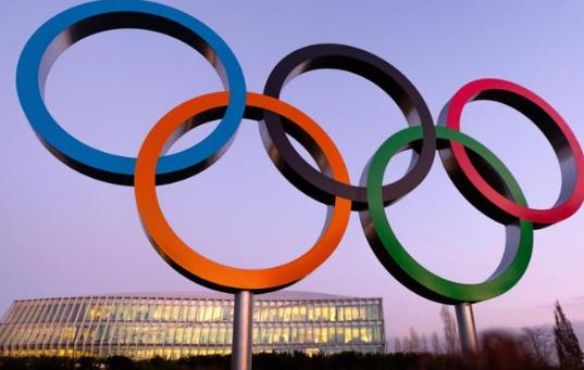 【国际奥委会正准备禁止跨性别运动员参加女子比赛。】国际奥委会计划全面禁止跨性别运