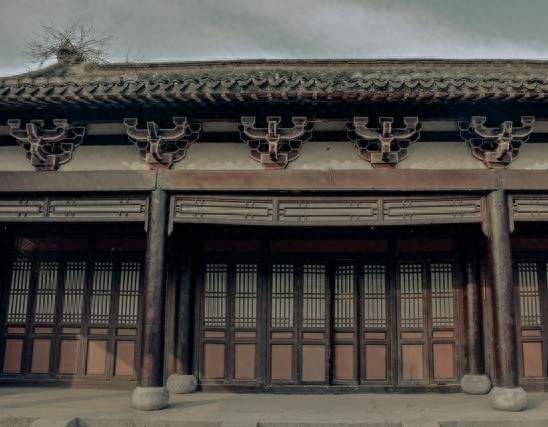 诸葛亮：一个被“神化”了1800年的山东大汉，其实是个段子手