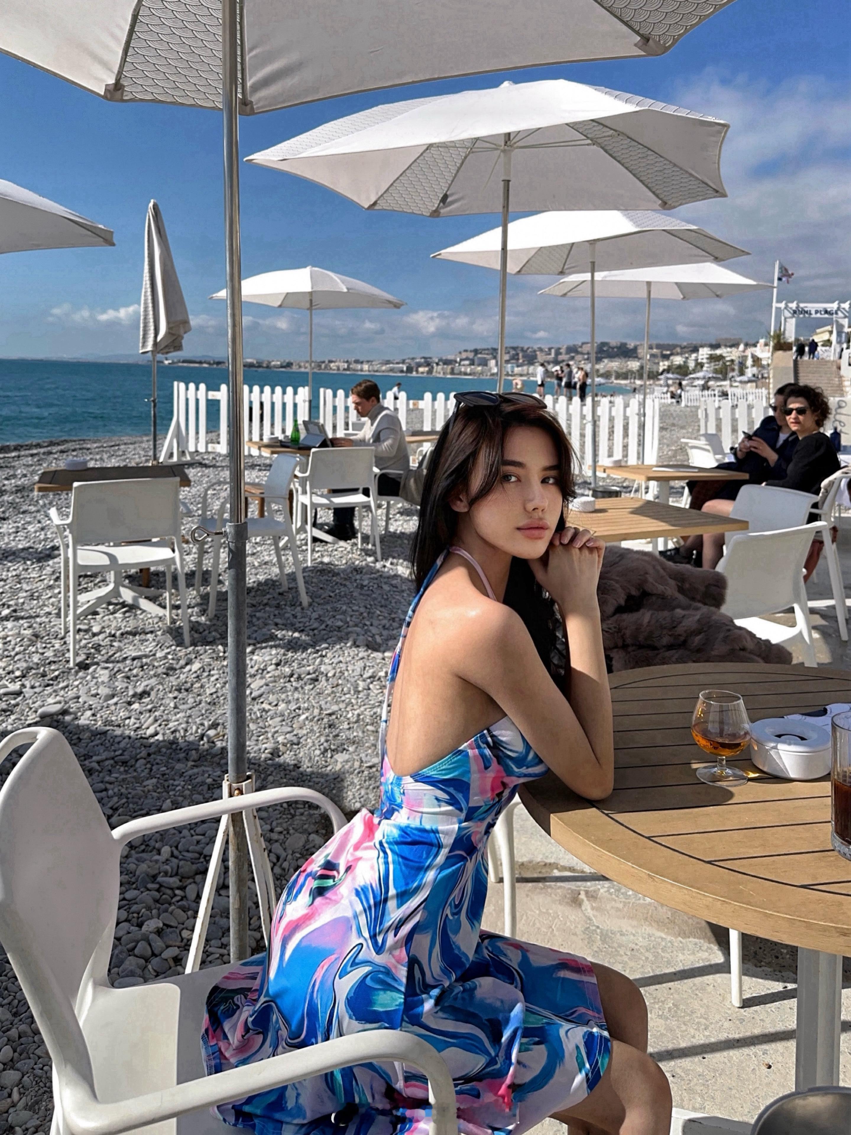 南法假日-尼斯。每天起床海鸥叫 海浪声和不用调色的阳光🔆  ​​​