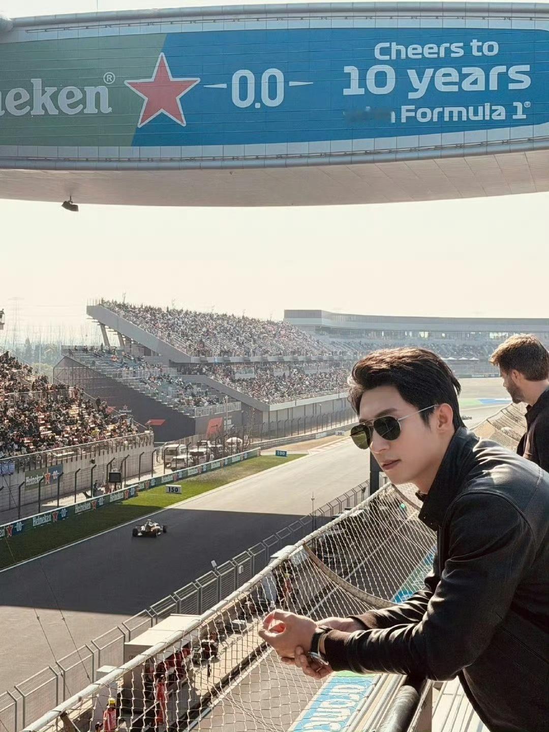 黄景瑜 许魏洲？？？哥们儿这是啥意思啊？同是工作异是生活？哪些奶奶的上古神🍬又