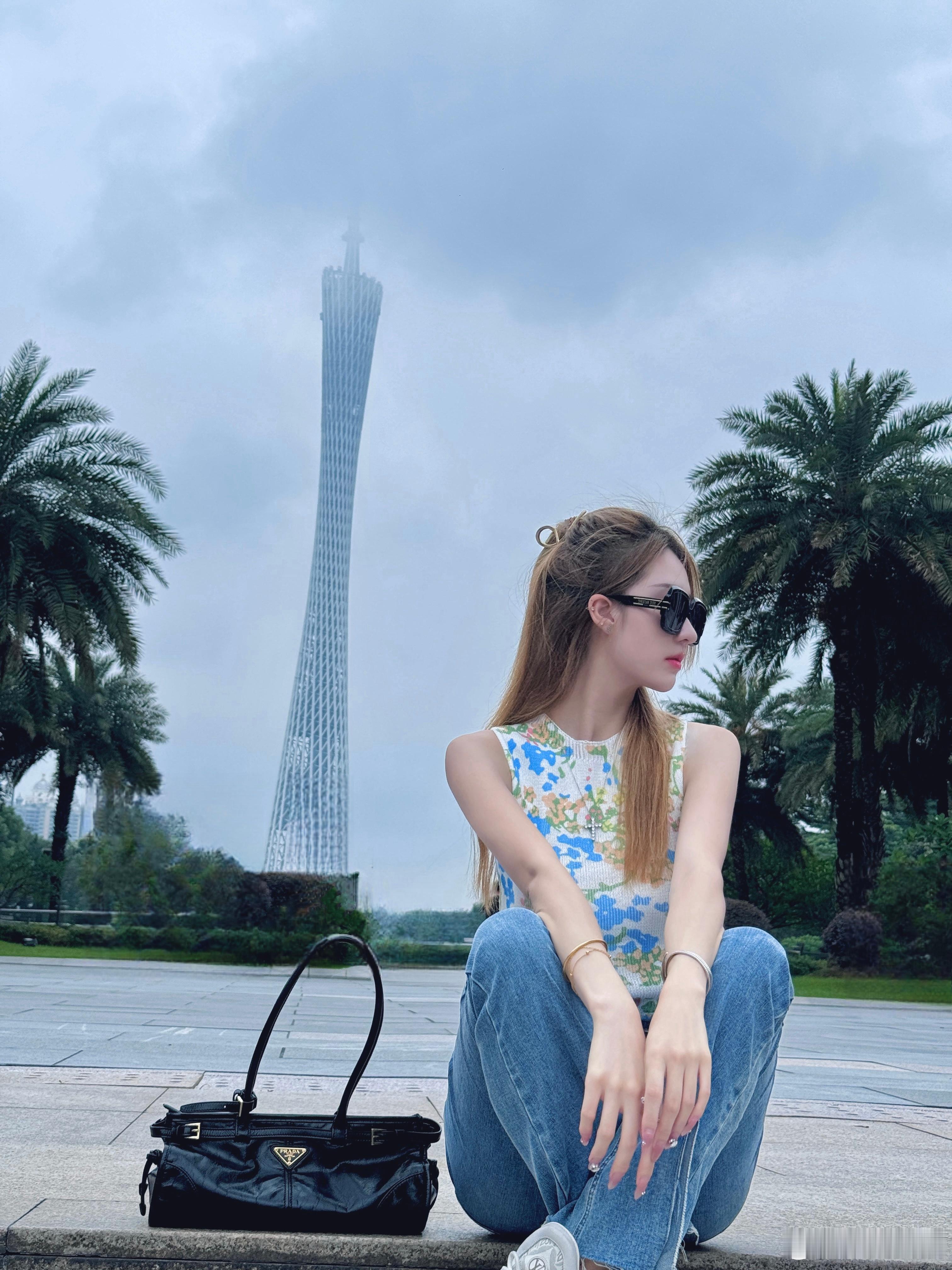 难得的City walk#广州塔#  ​​​