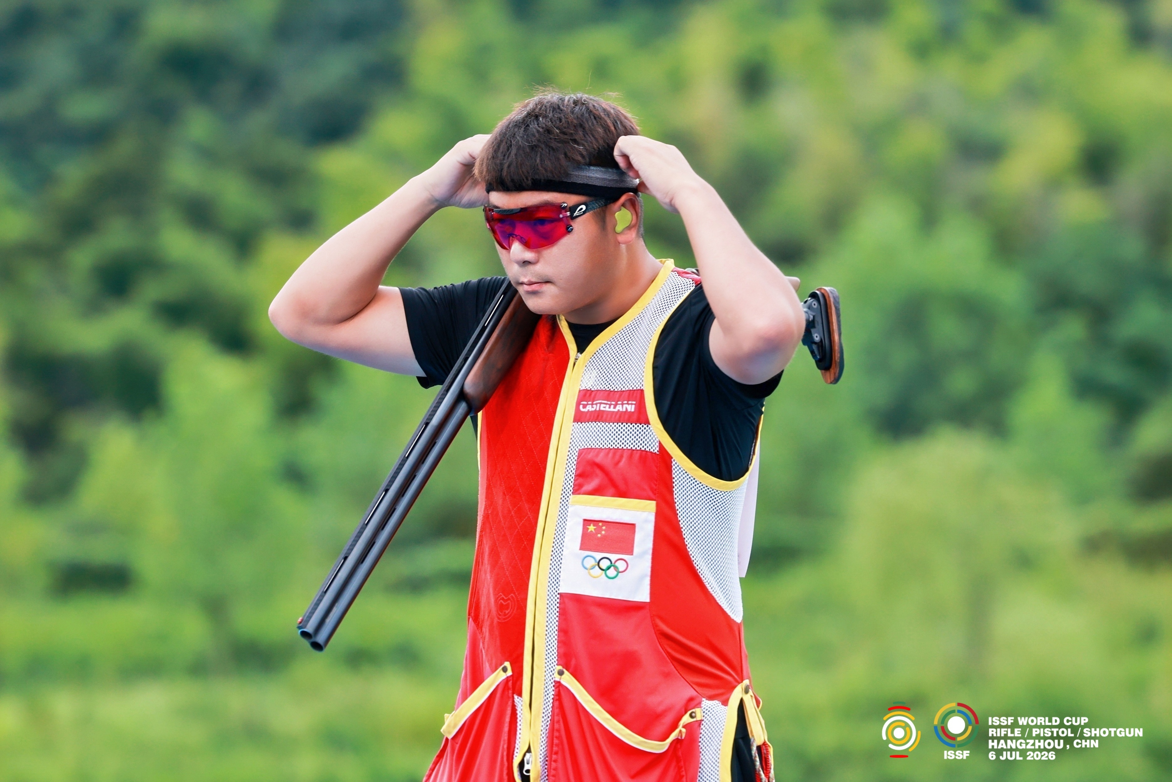 2026射击全项目世界杯中国站（杭州）男子多向飞碟决赛赛后致意官方图片齐迎202
