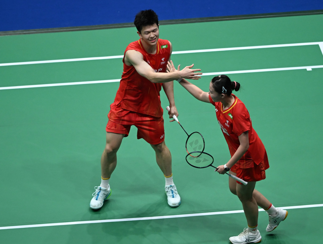 2026中国羽毛球大师赛 [我来了]朱一珺/李茜🇨🇳 24-22、21-12