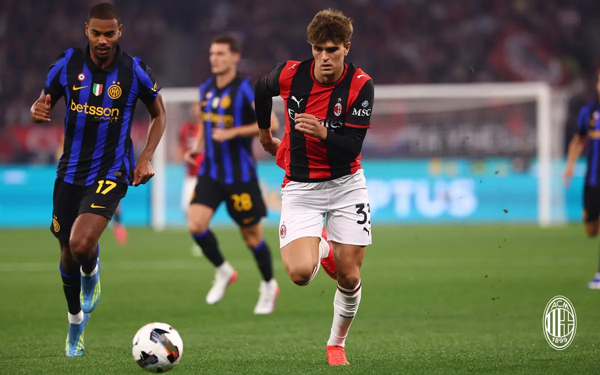 【热身赛组图】 🔴⚫️ 澳大利亚珀斯米兰德比握手言和。sempremilan