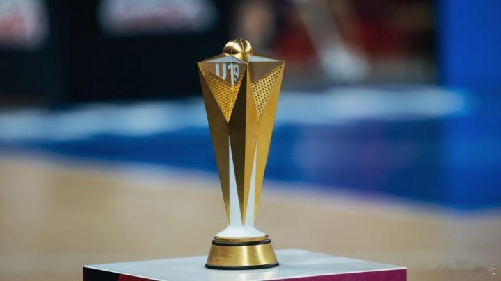 今日FIBA官宣，2027年U19女篮世界杯落户成都。这是第17届U19女篮世界