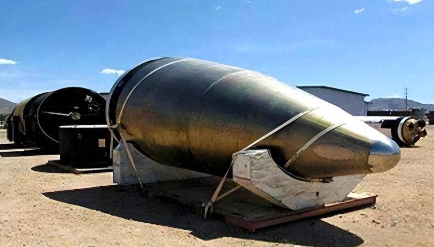 美国正面临一个极其尴尬的死局。常规武器库存见底，防空导弹快被打光，五角大楼竟妄想