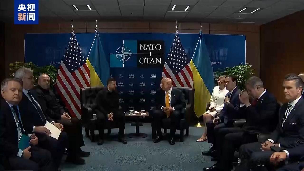 美国总统特朗普在7月与泽连斯基的会谈中声称将授权乌克兰生产“爱国者”防空系统。为