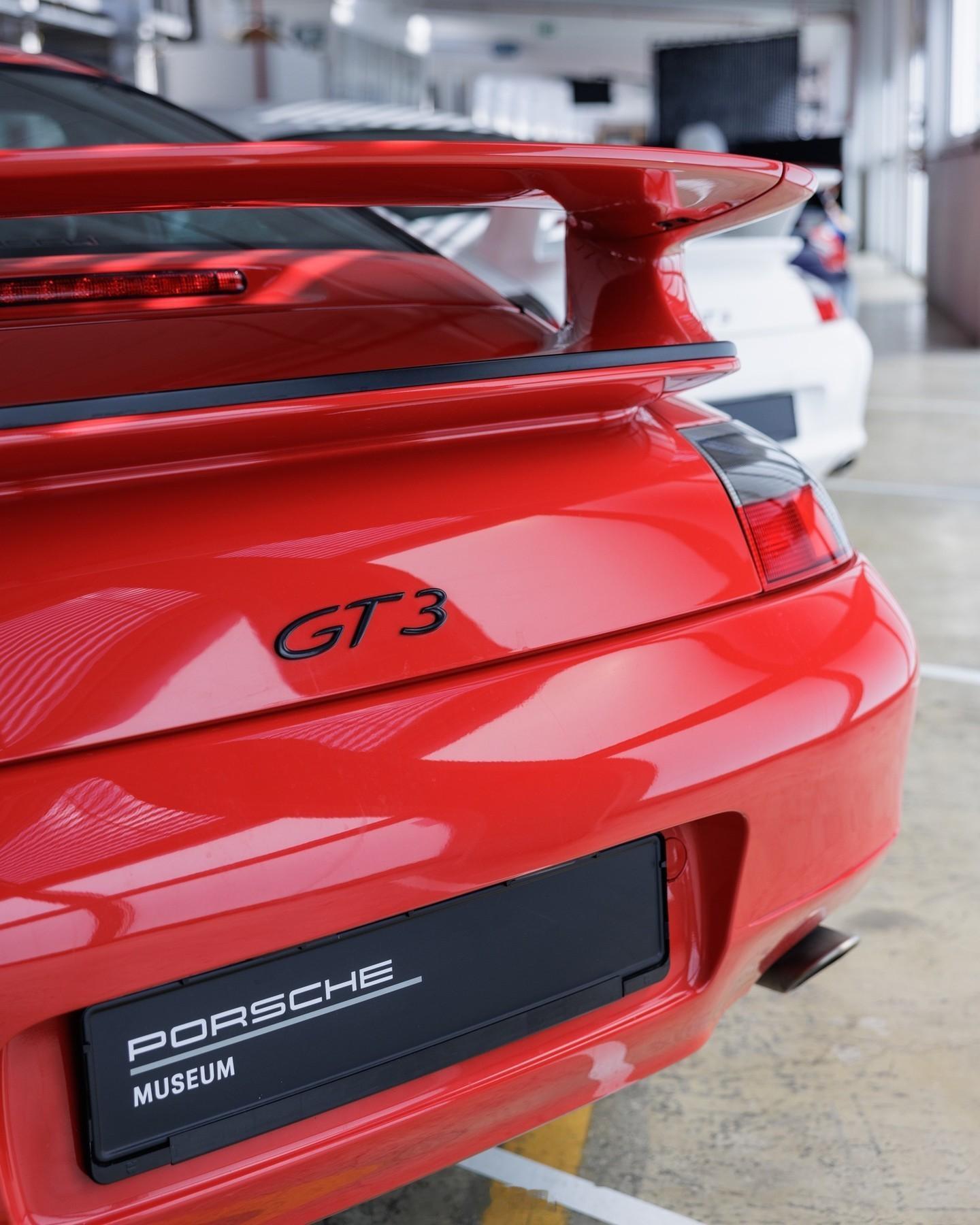 保时捷911 GT3 992.2 11月18日发布(Porsche)云评：国内会