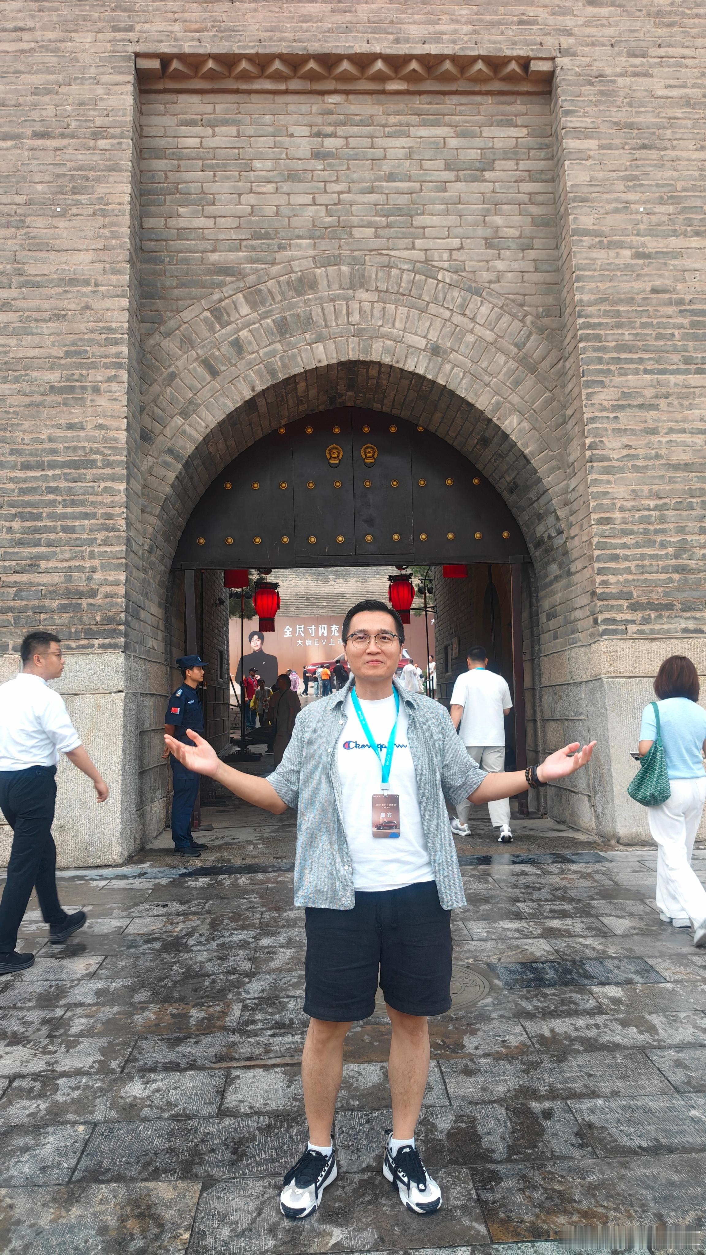 大家早上好！马上就到端午节小长假了，有什么出行打算吗？今天主要任务就是回家过节，