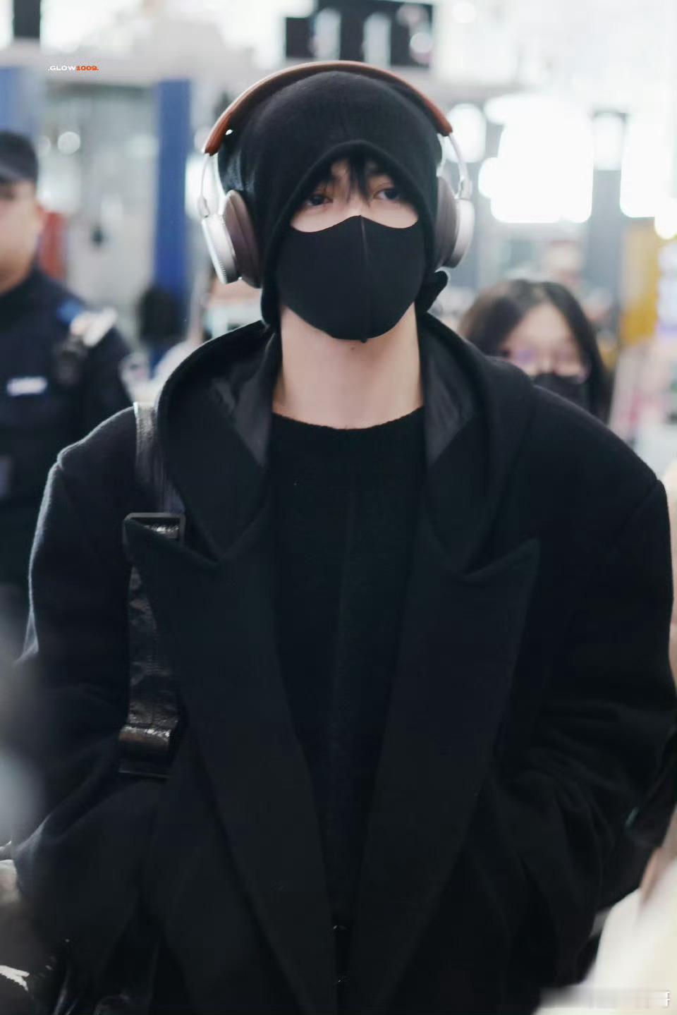 曾舜晞出发巴线下活动饭拍路透 