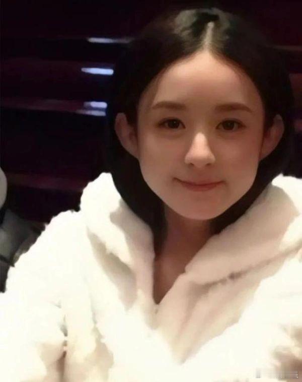 这是赵丽颖啥时候的啊？追鱼传奇还是妻子的秘密？真的太可爱了，圆嘟嘟软糯糯的，跟个