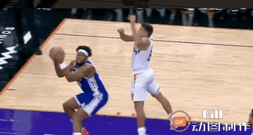 在今天NBA常规赛76人对阵太阳的比赛中，太阳队球员格雷森-阿伦在被76人前锋亚