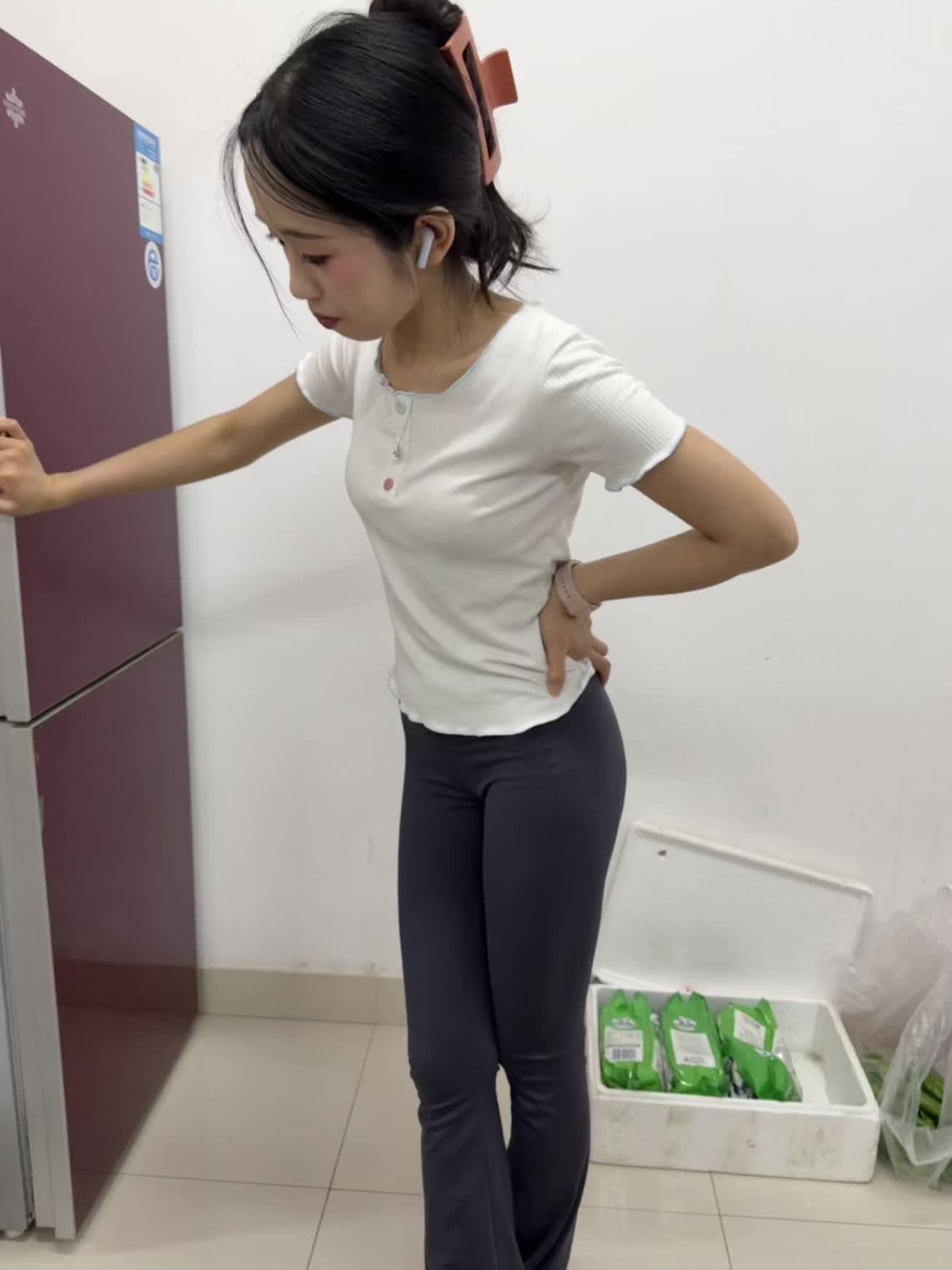 来做菜给你吃