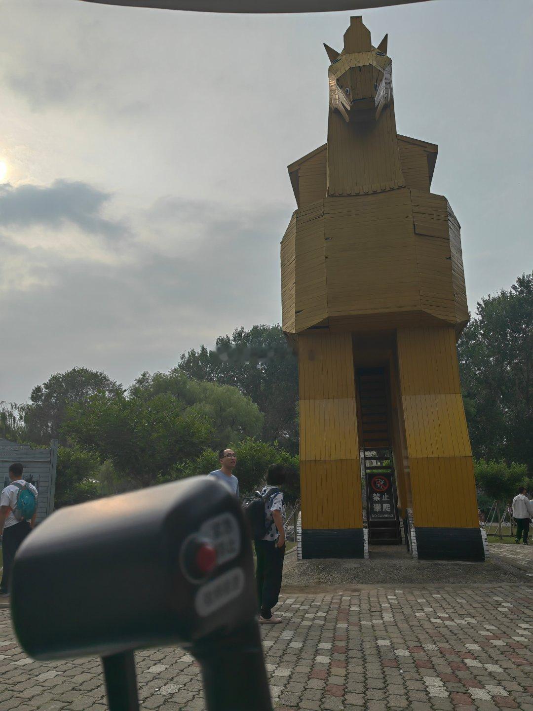 我，独面特洛伊袋鼠（其实是木马啦）  ​​​