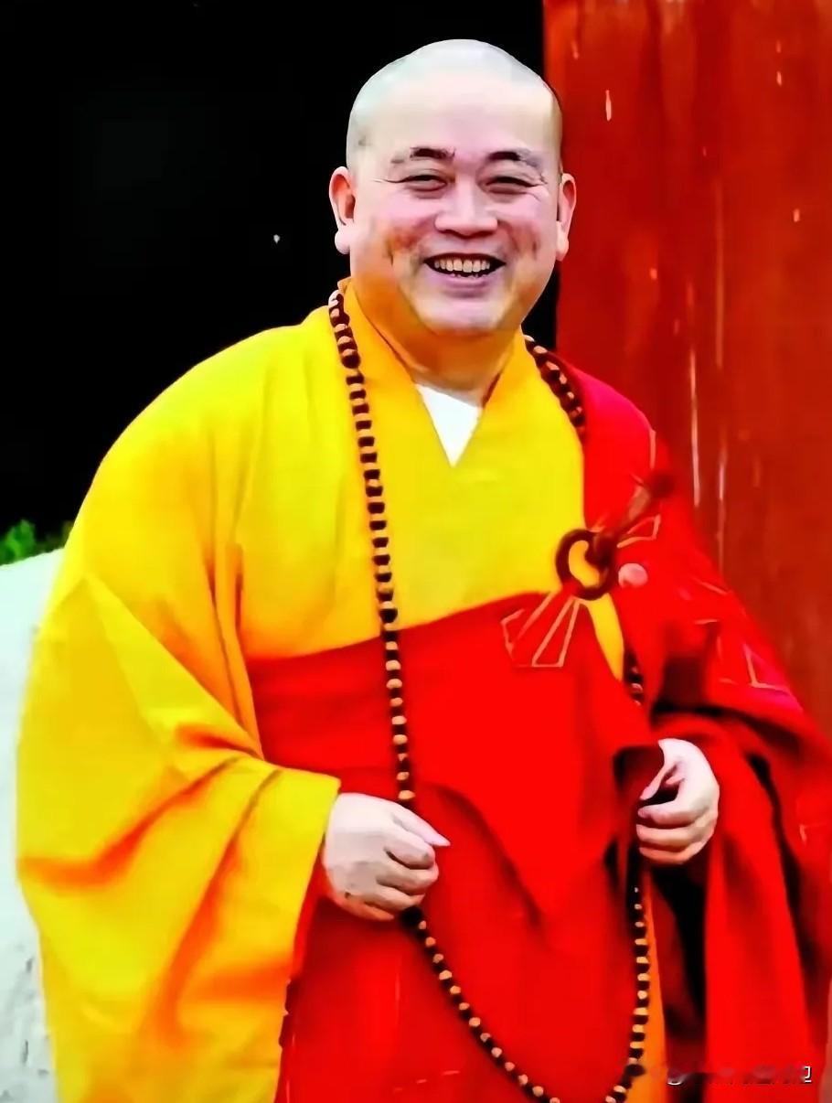 被判24年的释永信以为自己逃过一劫，但没想到，2天后他又一次被牢牢钉在耻辱柱上，