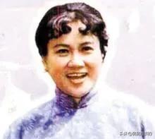 1952年夏的一天，时任云南省委第一书记的宋任穷接到西南军区司令员贺龙同志指示，