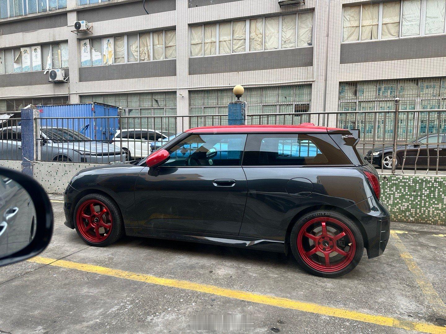 红ling……… ​​​