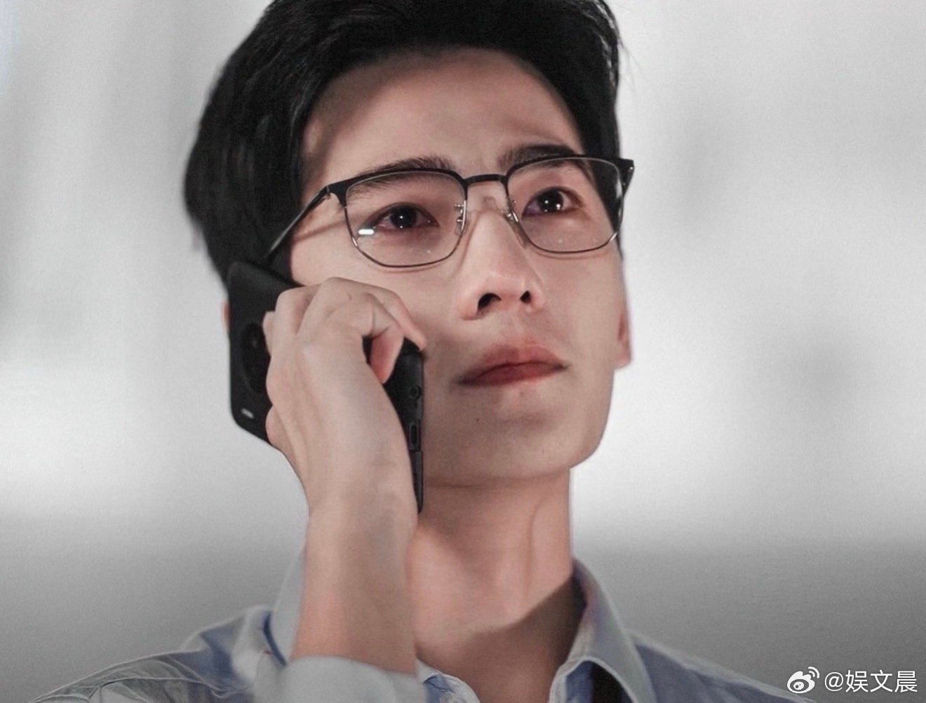 十年了杨洋怎么还长这样 十年时光仿佛没在他身上留痕，颜值一直在线抗打，张起灵肖奈