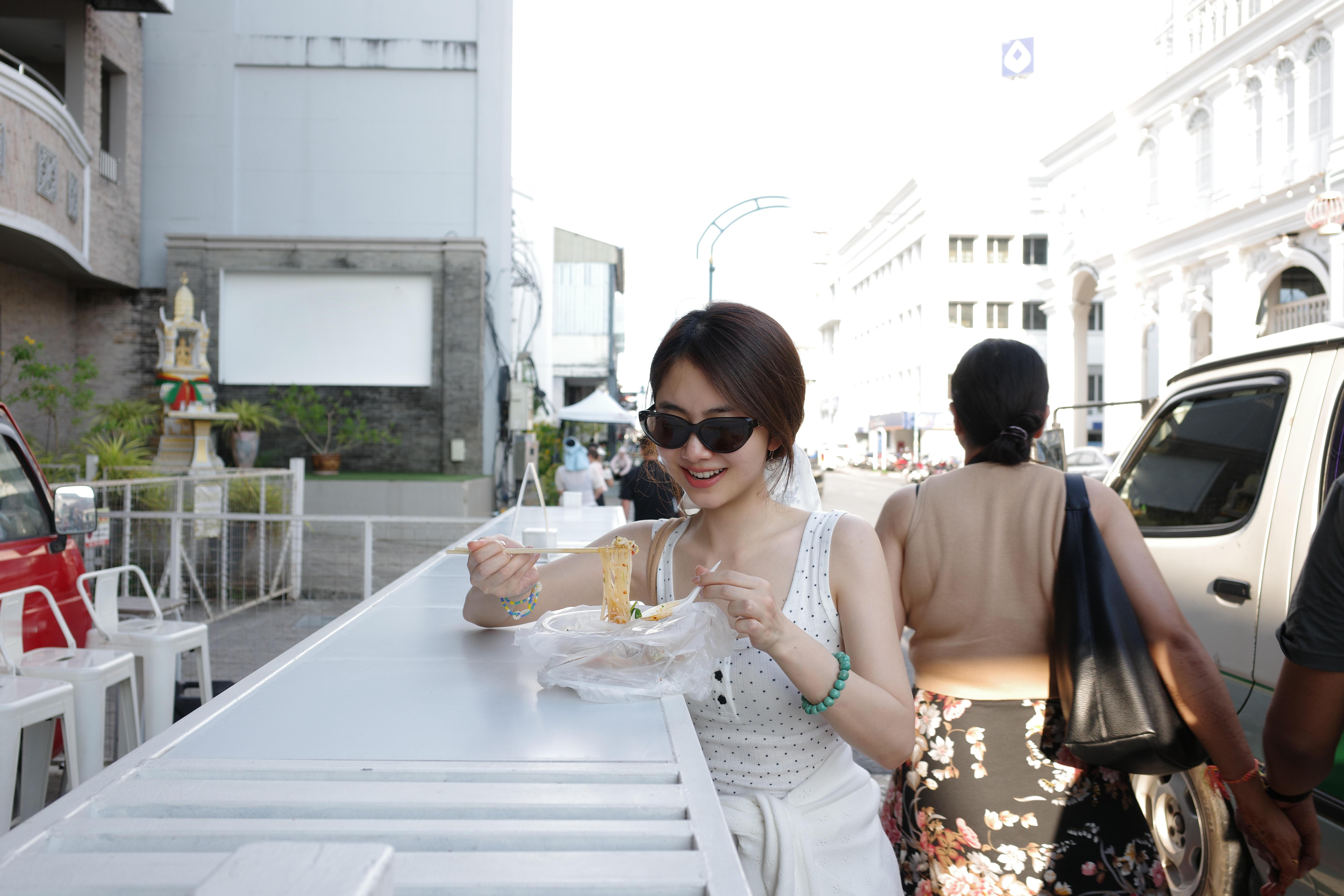 谭松韵我的山与海 2026.05.11 工作室📕谭松韵泰国行美食合集旅行唯一放