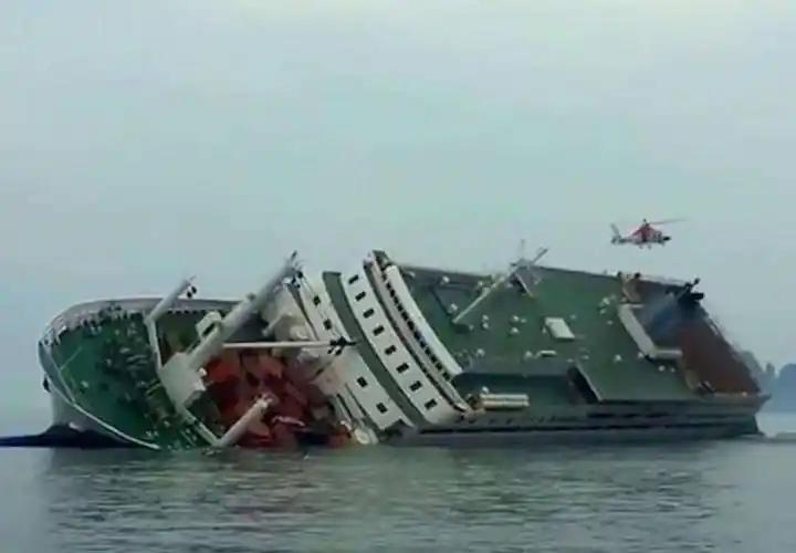 闻所未闻，客轮也“失联”了，一艘载有243人的印尼客轮失联，已有1人死亡。

今